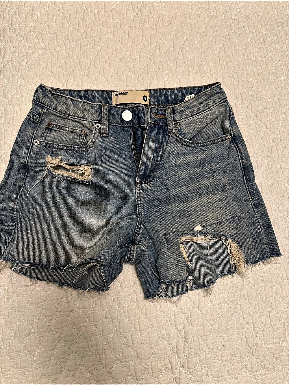 Garage Distressed Denim Jean Shorts in Blue Size 0